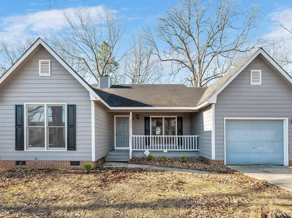 6839 Torrance Ln, Fayetteville, NC 28314