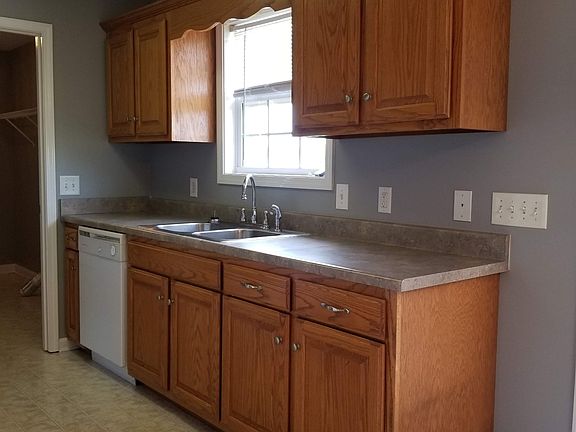 5th image of 3337 Fletz Cir