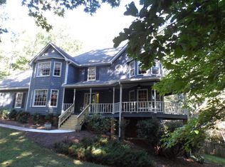 218 Nacoochee Dr, Woodstock, GA