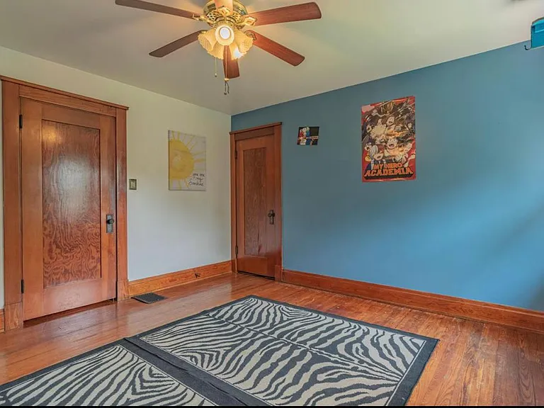 1839 Jefferson Ave — Photo 20