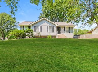 101 SW Victor Dr, Blue Springs, MO 64014