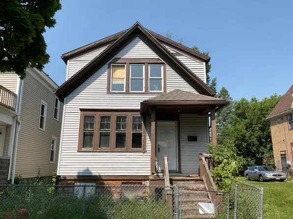 3347 North 13th STREET, Milwaukee, WI 53206