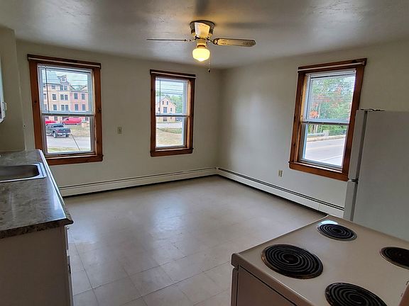 4th image of 145 Mendon St #2L