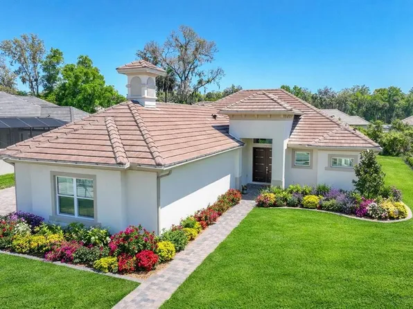 74 New Leatherwood Dr, Palm Coast, FL 32137