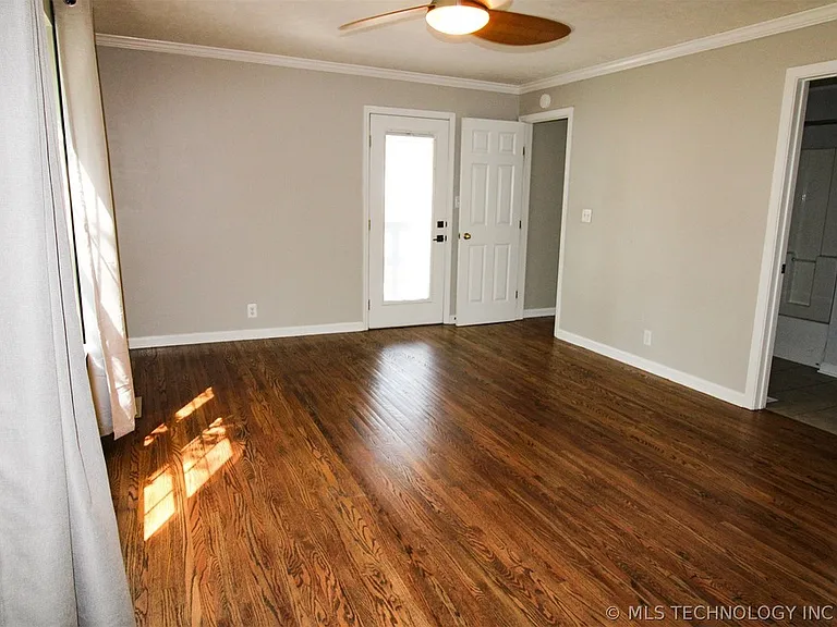 5510 S Owasso Ave — Photo 11