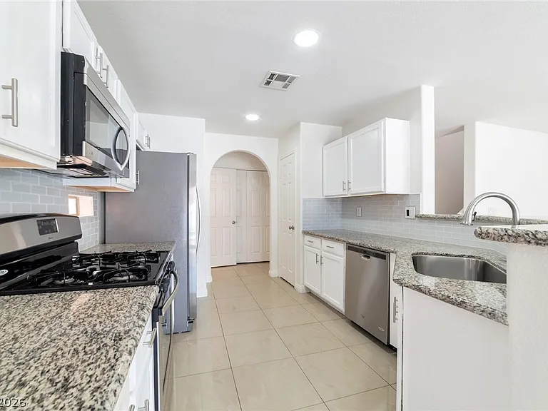 9632 Gatesville Ave — Photo 10