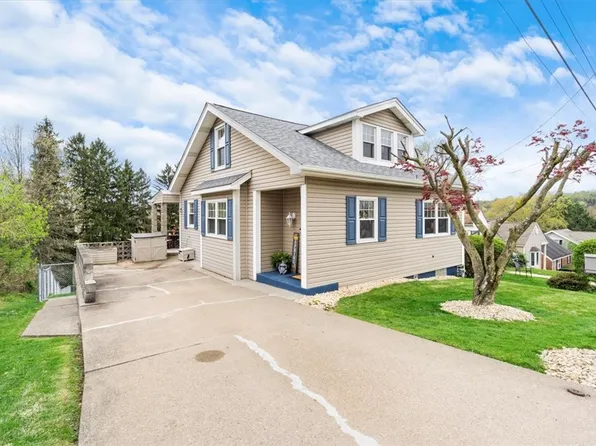 111 Hoffman St, Glenshaw, PA 15116