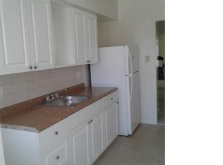 906 SW 2nd St APT 18, Miami, FL 33130