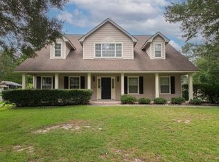 808 Riverview Dr E, Saint Marys, GA 31558