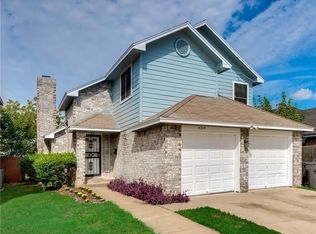 2344 Hunters Run Dr, Dallas, TX 75232