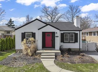 348 N Shady Ln, Elmhurst, IL 60126