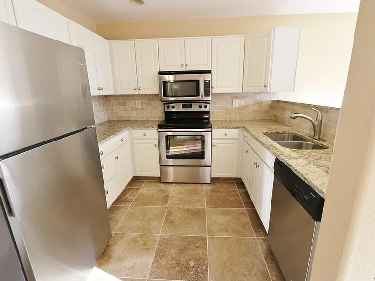8754 Allison Dr #B — Photo 7