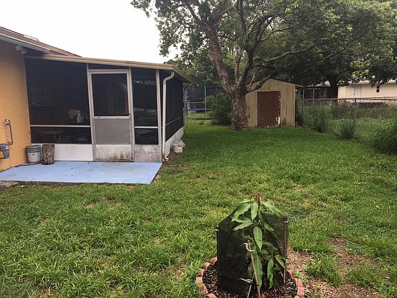 5th image of 214 Meadow Hills Dr