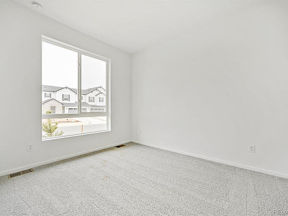 3rd image of 6584 N Malta Street