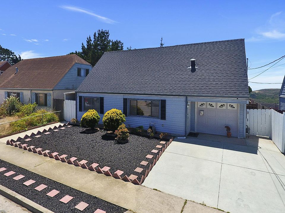 1st image of 712 Claridge Dr