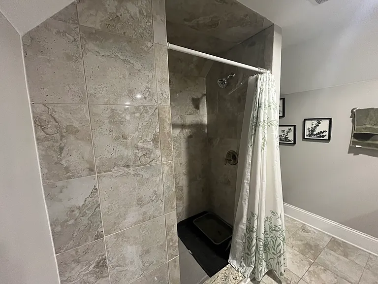 33 Hamilton Park #B — Photo 16