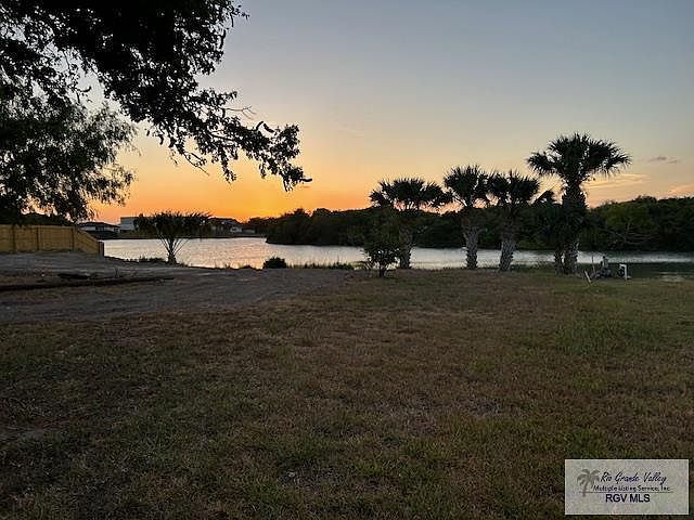 1st image of 5585 Wild Bird Ln
