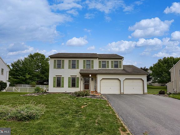 2nd image of 740 Chesterbrook Dr