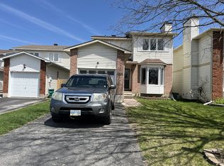 155 Shearer Cres, Ottawa, ON K2L3W3