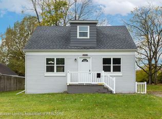 4628 Pleasant Grove Rd, Lansing, MI 48910