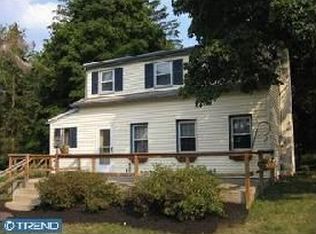 5677 State Park Rd, Pipersville, PA 18947