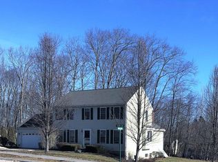 2 Ash Ln, Dudley, MA 01571