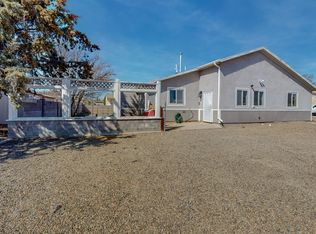 98 Quixote Dr SE, Rio Rancho, NM 87124