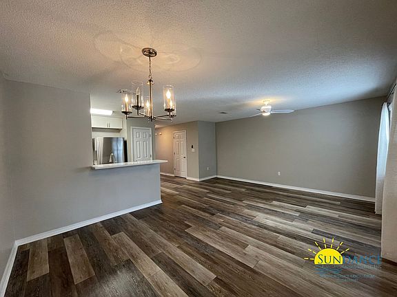 4th image of 214 Tooke St Unit C