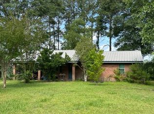 51 Holly Springs Rd, Foxworth, MS 39483