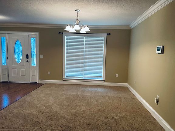5th image of 3901 Emerson Way