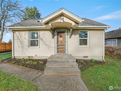 8522 9th Ave Court E, Tacoma, WA, 98445