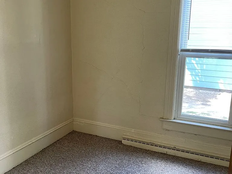 745 Wisconsin — Photo 2