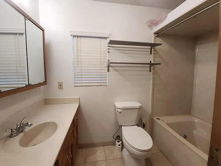 Full bath