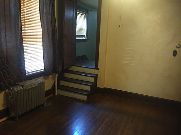 4th image of 1122 N 17th St