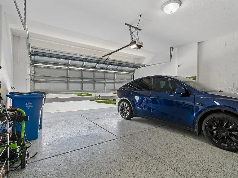 16011 Sonoma Grove Cir — Photo 30
