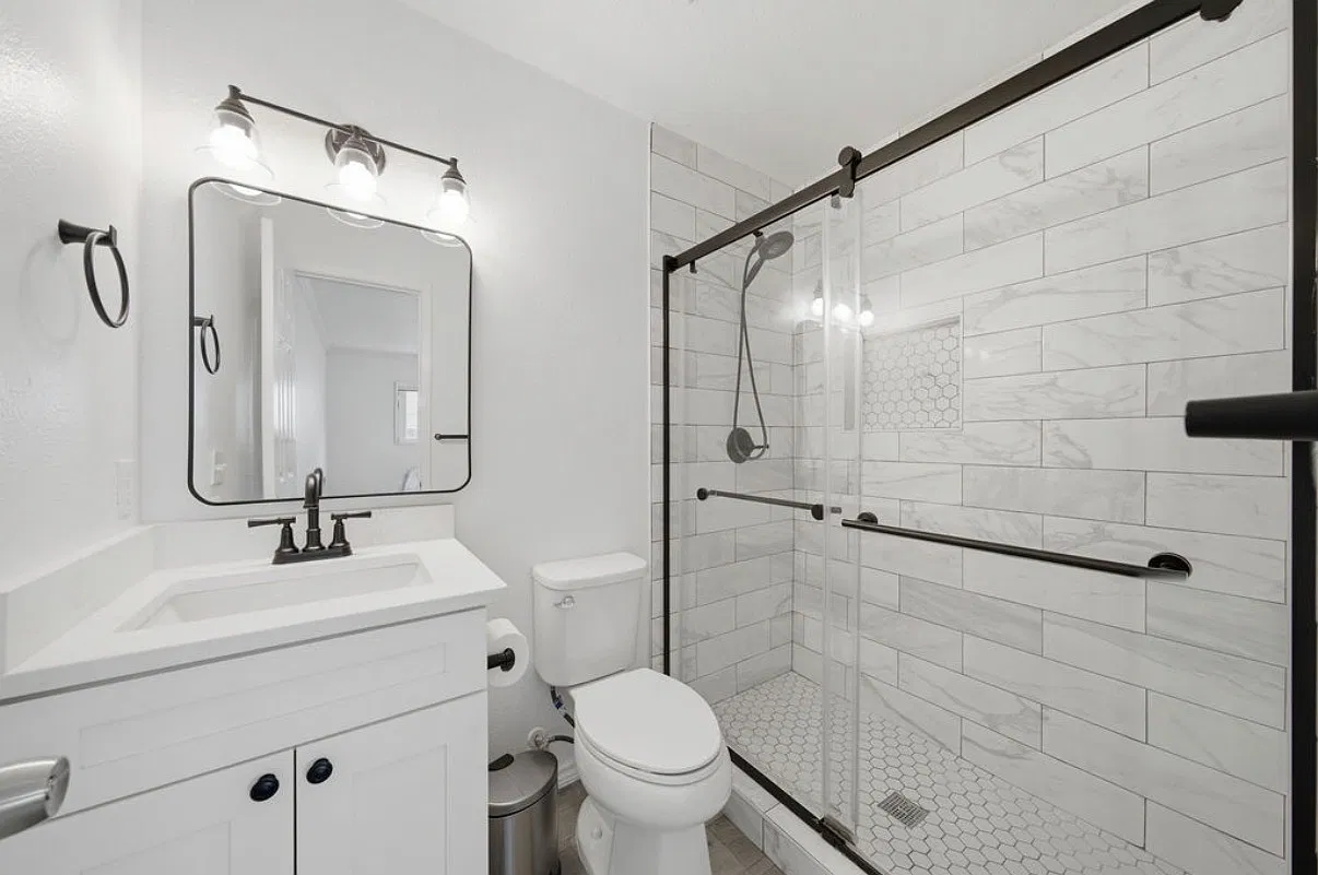 3 bed, 1310 sqft, $1,650 — Photo 3