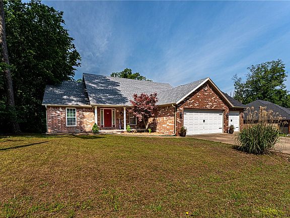 2nd image of 7 Selland Ln