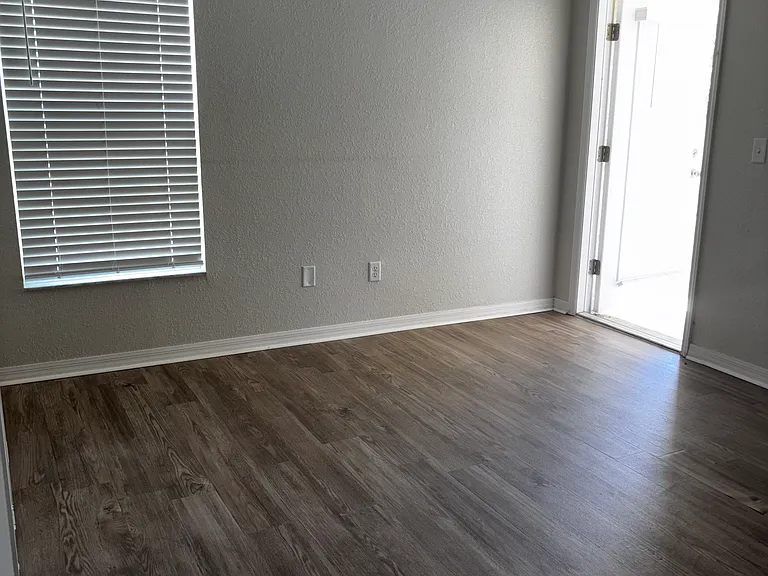 29 Walnut Run — Photo 11