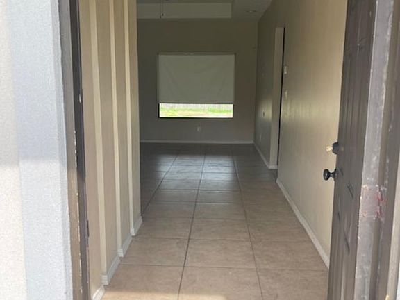 4th image of 1008 Cirrus Dr