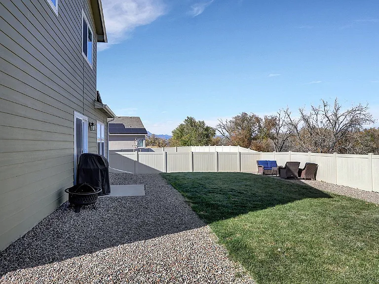 10659 Traders Pkwy — Photo 26