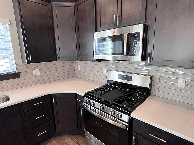 4230 N Donovan Ln — Photo 11