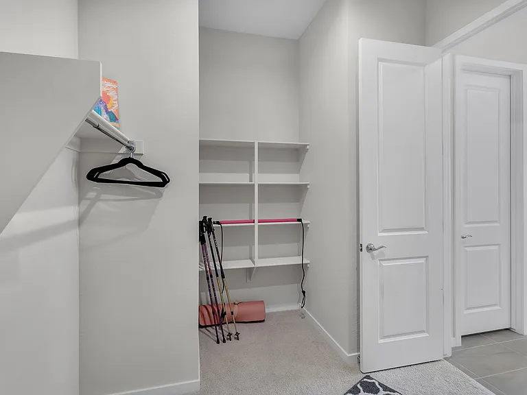 866 W Flatiron Trl — Photo 42