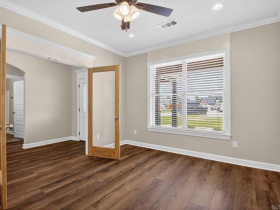 4th image of 1214 Fern Ridge Rd