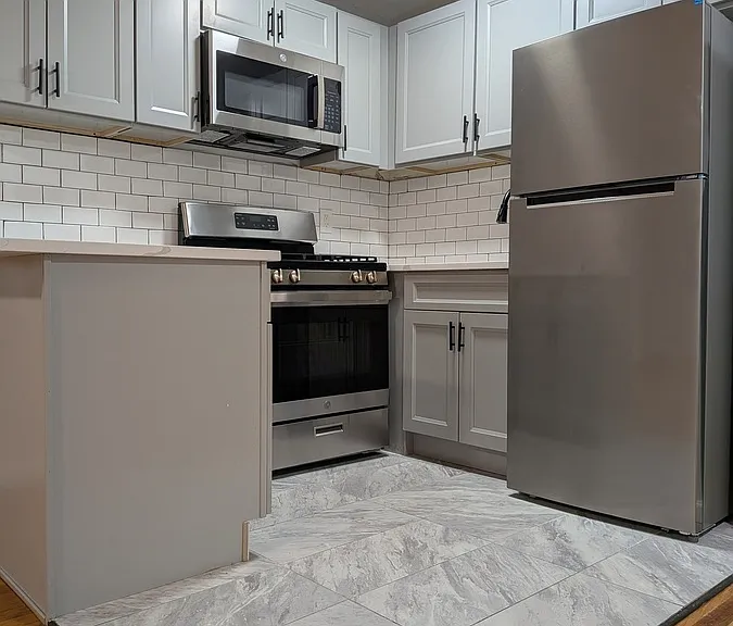 725 Scotland, orange, NJ — Photo 7