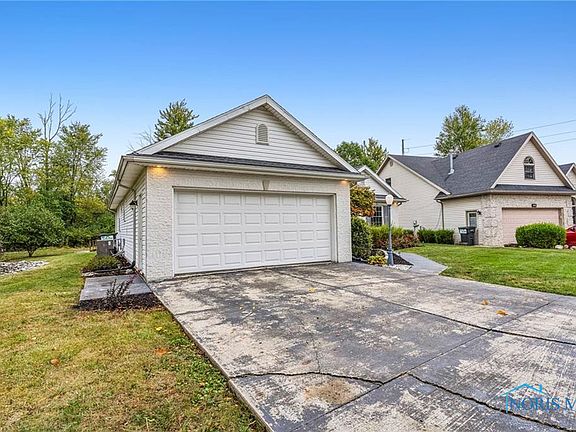 2nd image of 1564 Plum Creek Dr