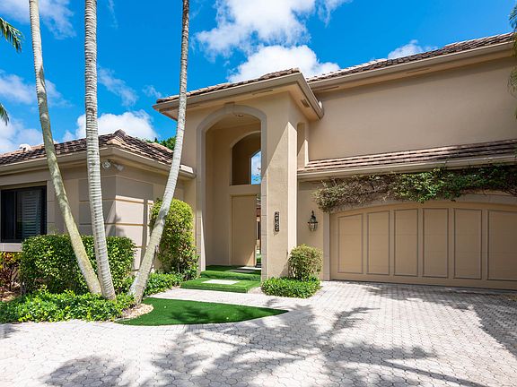 Home For Sale In Broken Sound Country Club