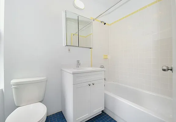 Rented by Aether Property Group | media 17