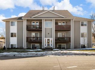 130 Shannon Dr UNIT 5, North Liberty, IA 52317