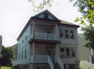 52 Norman St, New Bedford, MA 02744