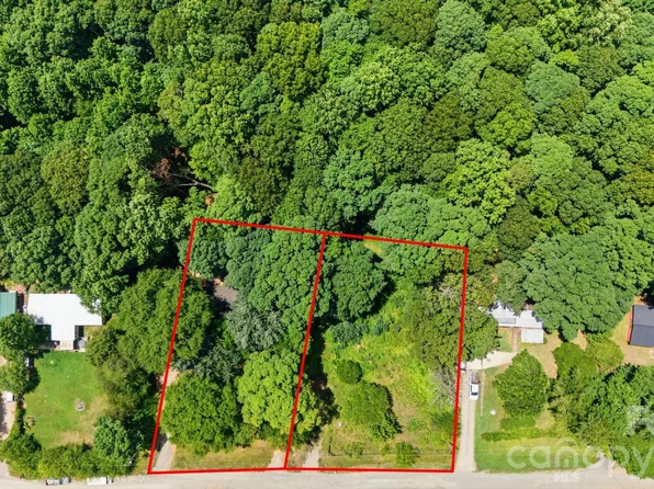 7814 Hickory Creek Dr, Stanley, NC 28037